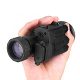 lunette de visées de chasse IR nocturne photo réelle main humain